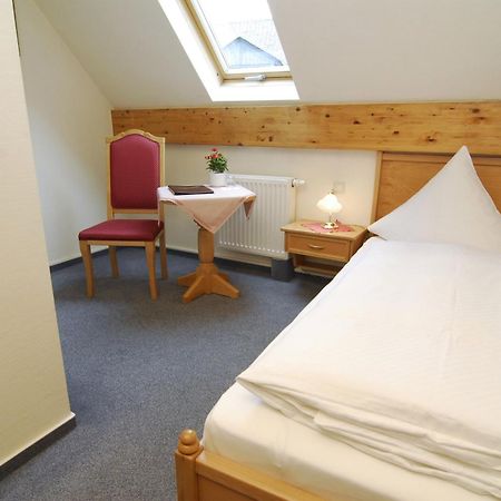 Wirtshaus Zum Pferdemarkt Hotel ซาร์บวร์ก ภายนอก รูปภาพ