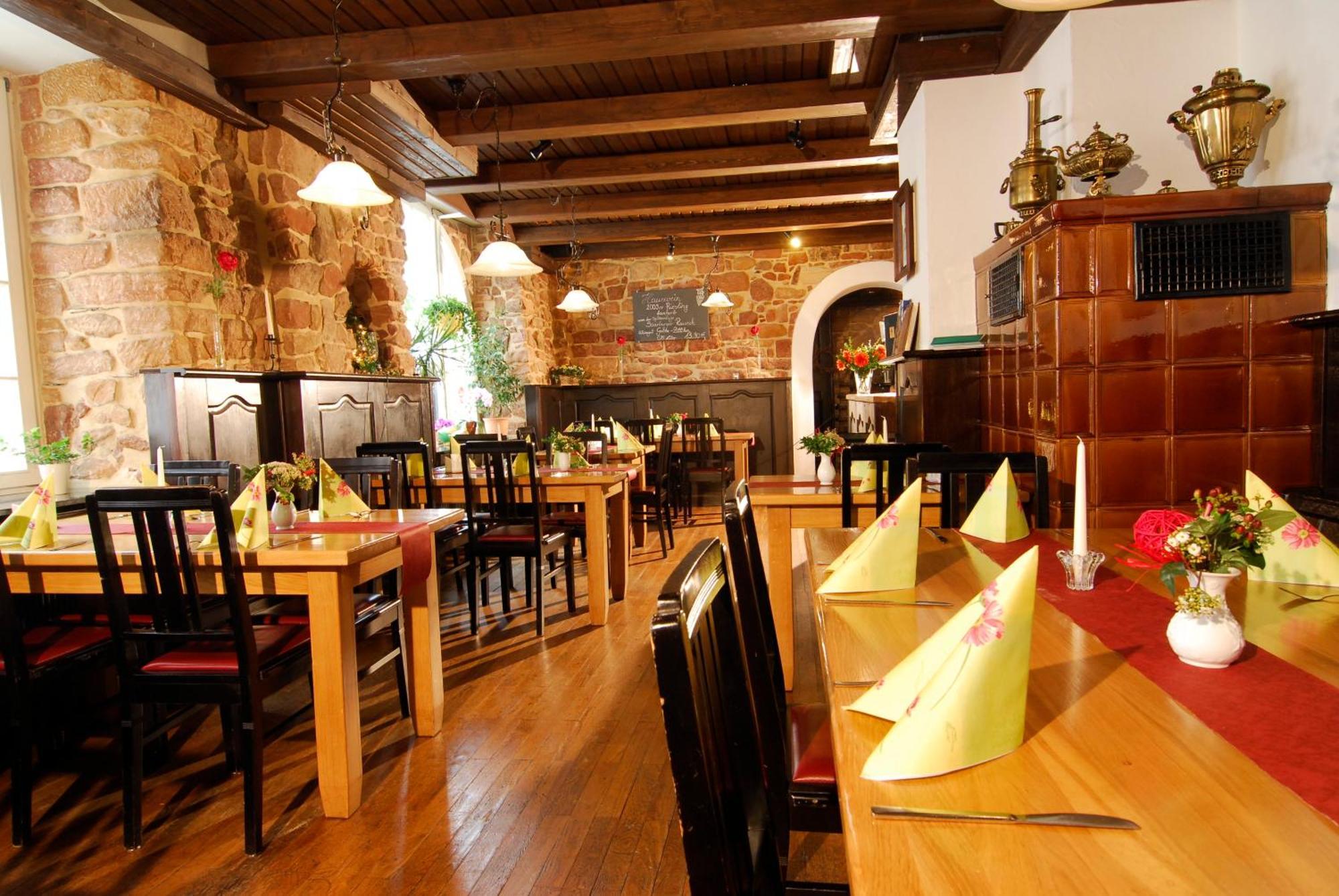 Wirtshaus Zum Pferdemarkt Hotel ซาร์บวร์ก ภายนอก รูปภาพ